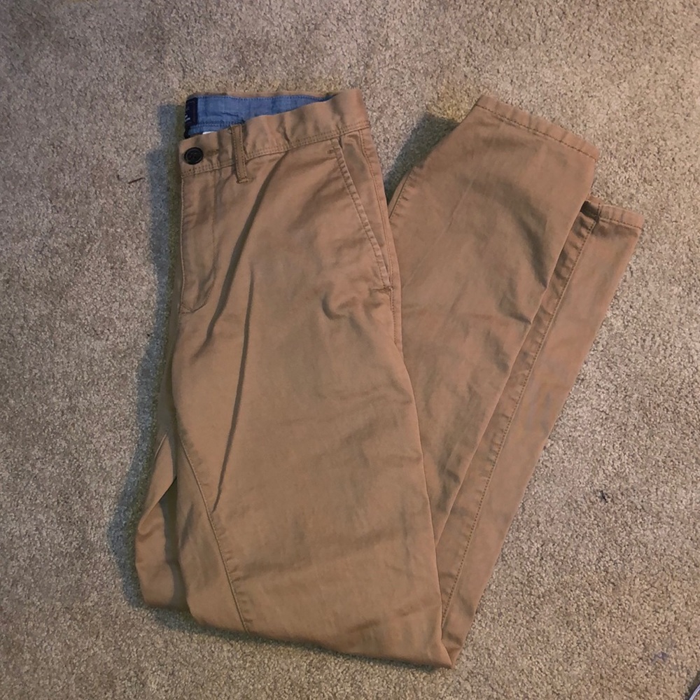 Men’s Khaki pants 30/32